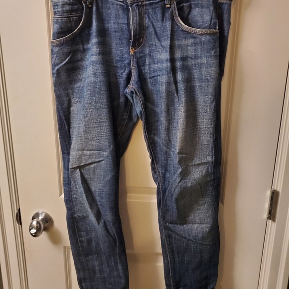 Citizens of Humanity Jeans (29) - Picture 2 of 3